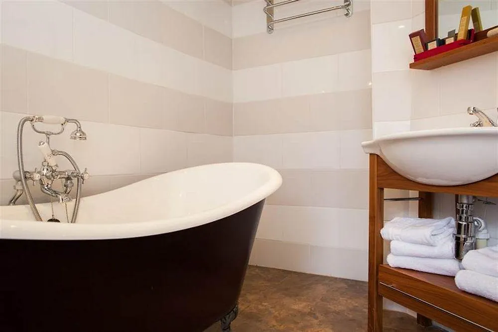 Inn The Swan Hotel Staines-upon-Thames