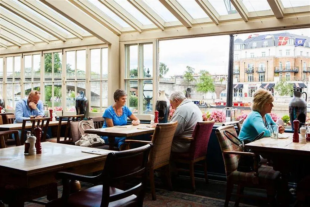 The Swan Hotel Staines-upon-Thames United Kingdom