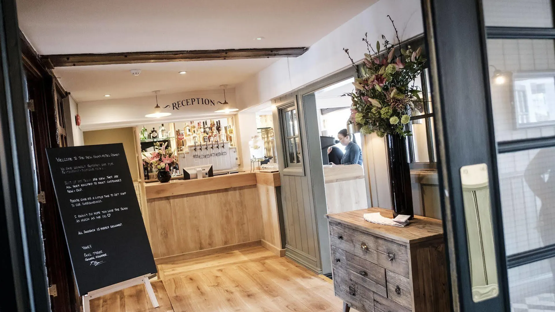 The Swan Hotel Staines-upon-Thames
